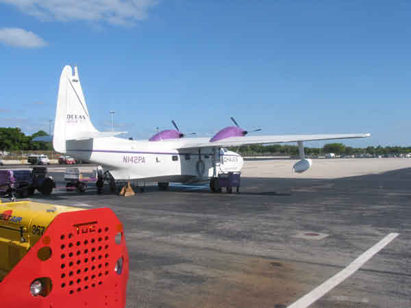 108-0834_IMG